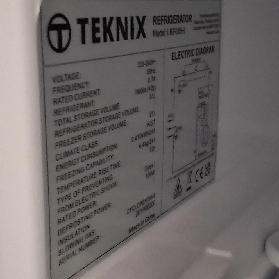 TEKNIX LBF085H FREESTANDING UNDERCOUNTER FREEZER