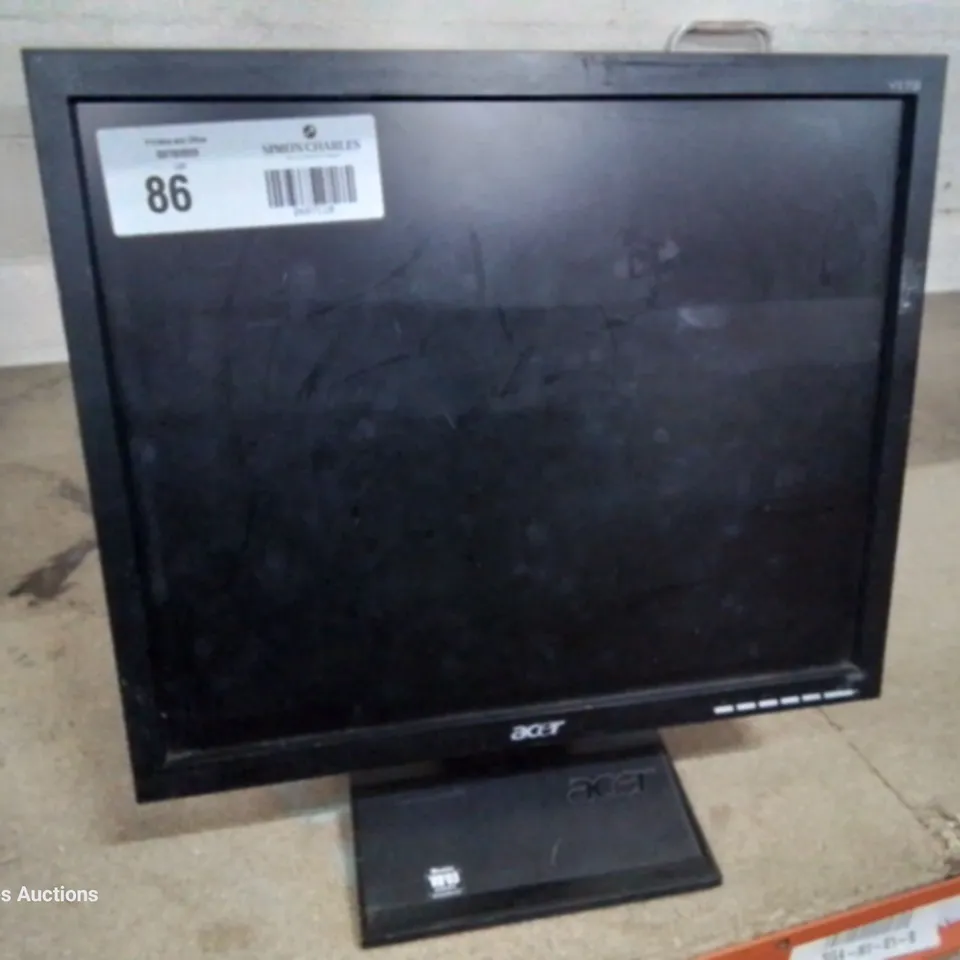 ACER 17" LCD DESK TOP MONITOR Model V173b