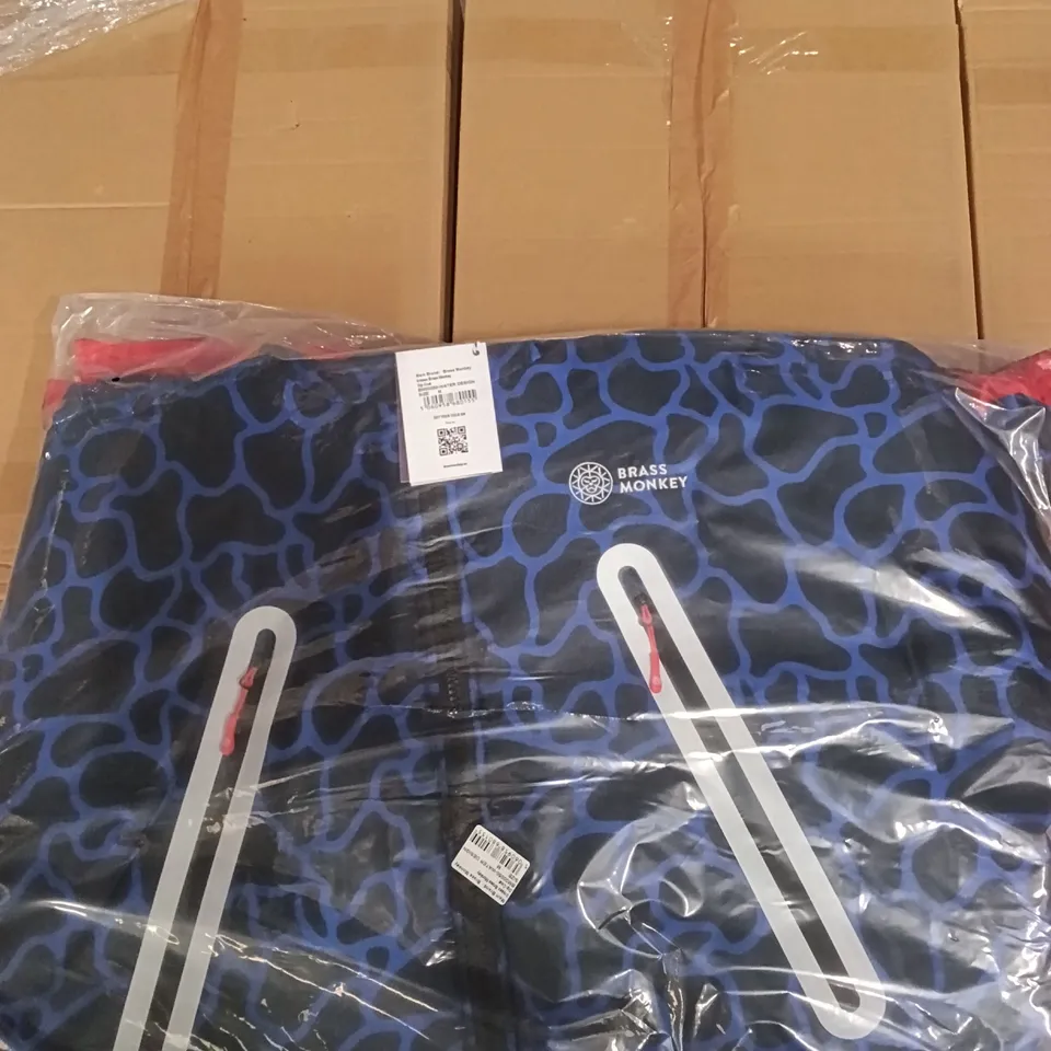 BRASS MONKEY JACKET SIZE SIZE MEDIUM - WATER DESIGN