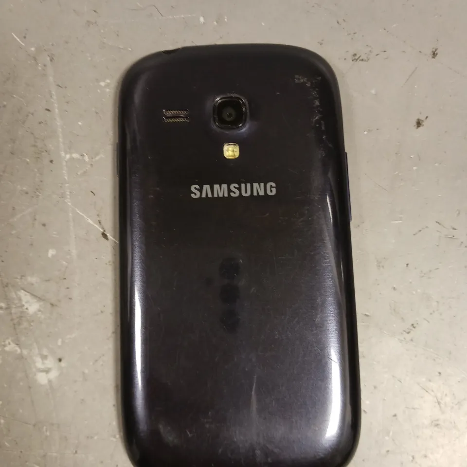 SAMSUNG GALAXY S3 MINI SMARTPHONE 