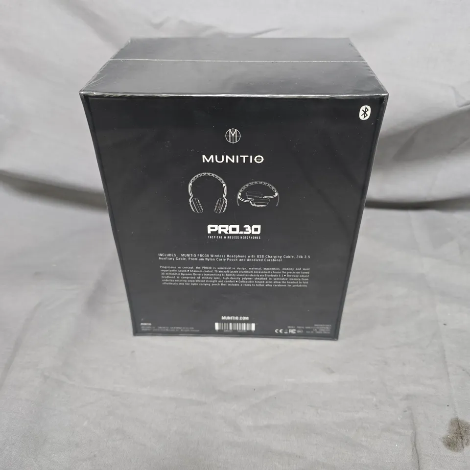 BRAND NEW BOXED MUNITIO PRO30 BRUSHED GOLD WIRELESS HEADPHONES 2AQPX-PRO30