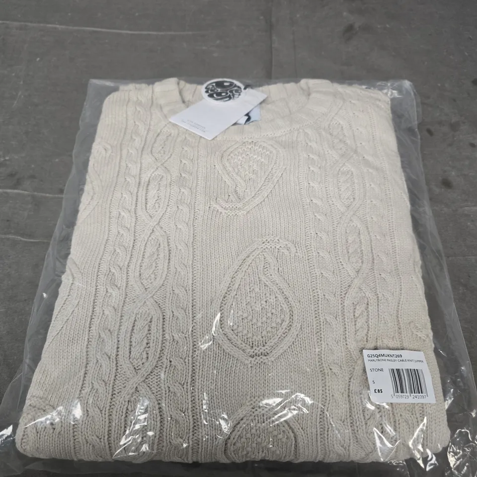 PRETTY GREEN MARLYBONE PAISLEY CABLE KNIT JUMPER – STONE – UK SIZE S