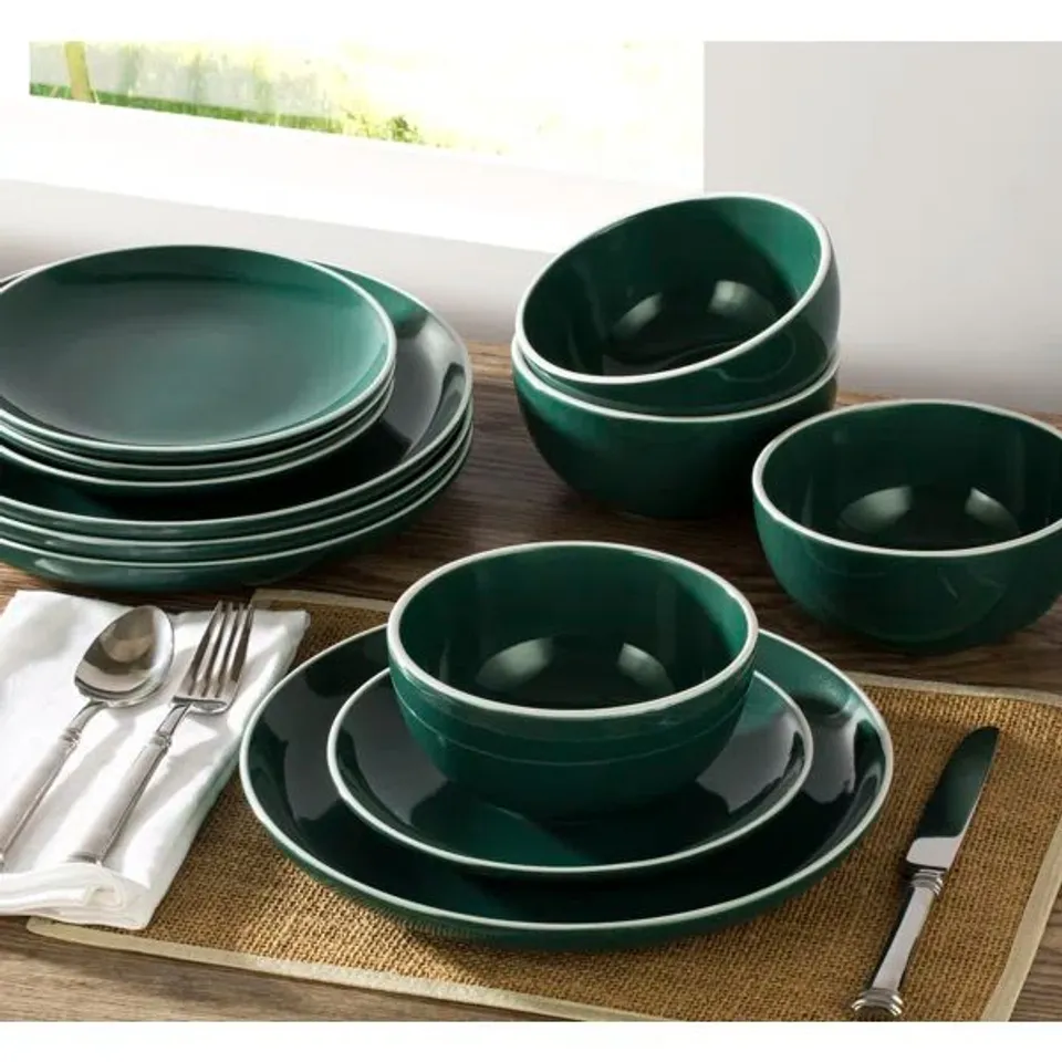 BOXED 12 PIECE DINNERWARE SET, SERVICE FOR 4 -GREEN-
