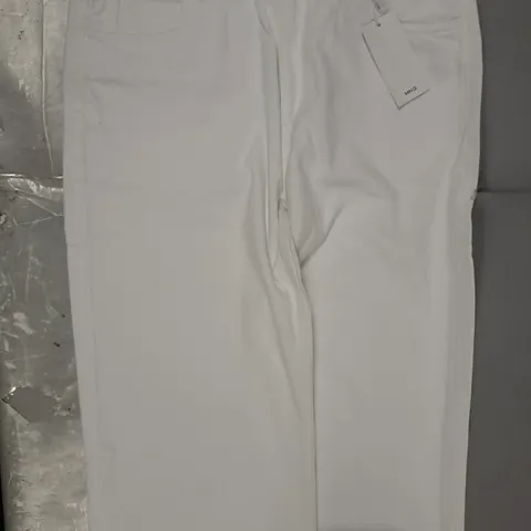 MNG STRAIGHT LEG MID-WAIST JEANS IN WHITE SIZE 40