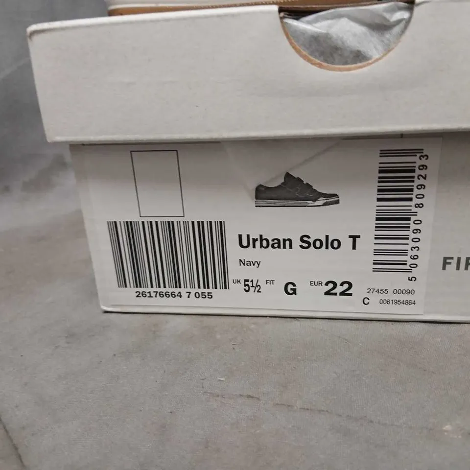 CLARKS URBAN SOLO T NAVY TODDLERS' SHOES – UK 5½