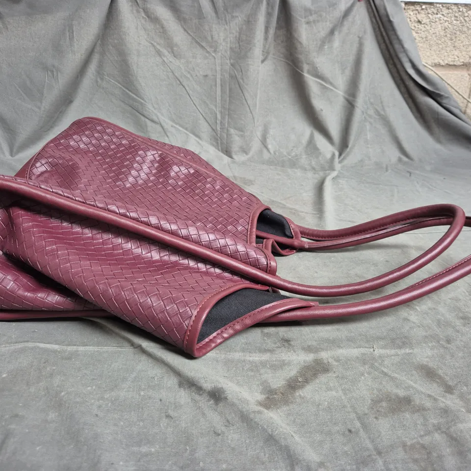 MAROON TOTE BAG WITH TWIN HANDLES