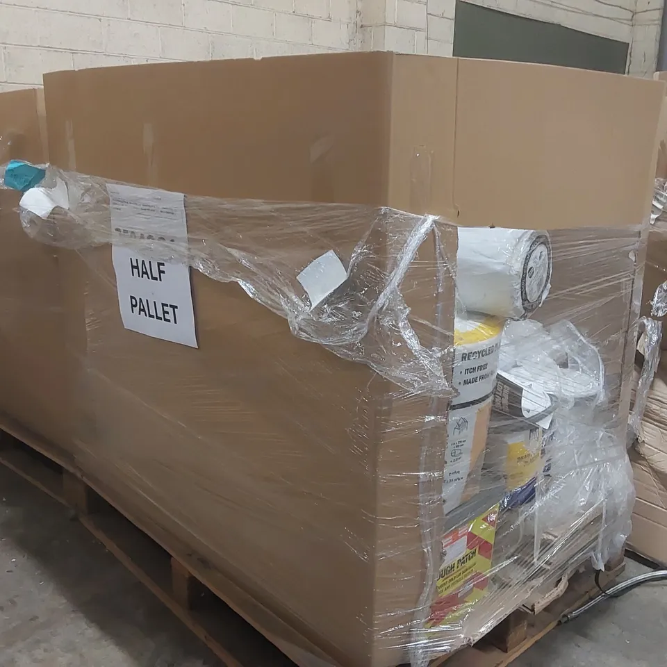 PALLET CONTAINING A VERY LARGE QUANTITY OF TOOLS AND ASSORTED EQUIPMENT INCLUDING: BUBBLE WRAP, LOFT INSULATION, TOUGH PATCH POTHOLE REPAIR, READY MIXED PLASTER, REPAIR MORTAR ECT