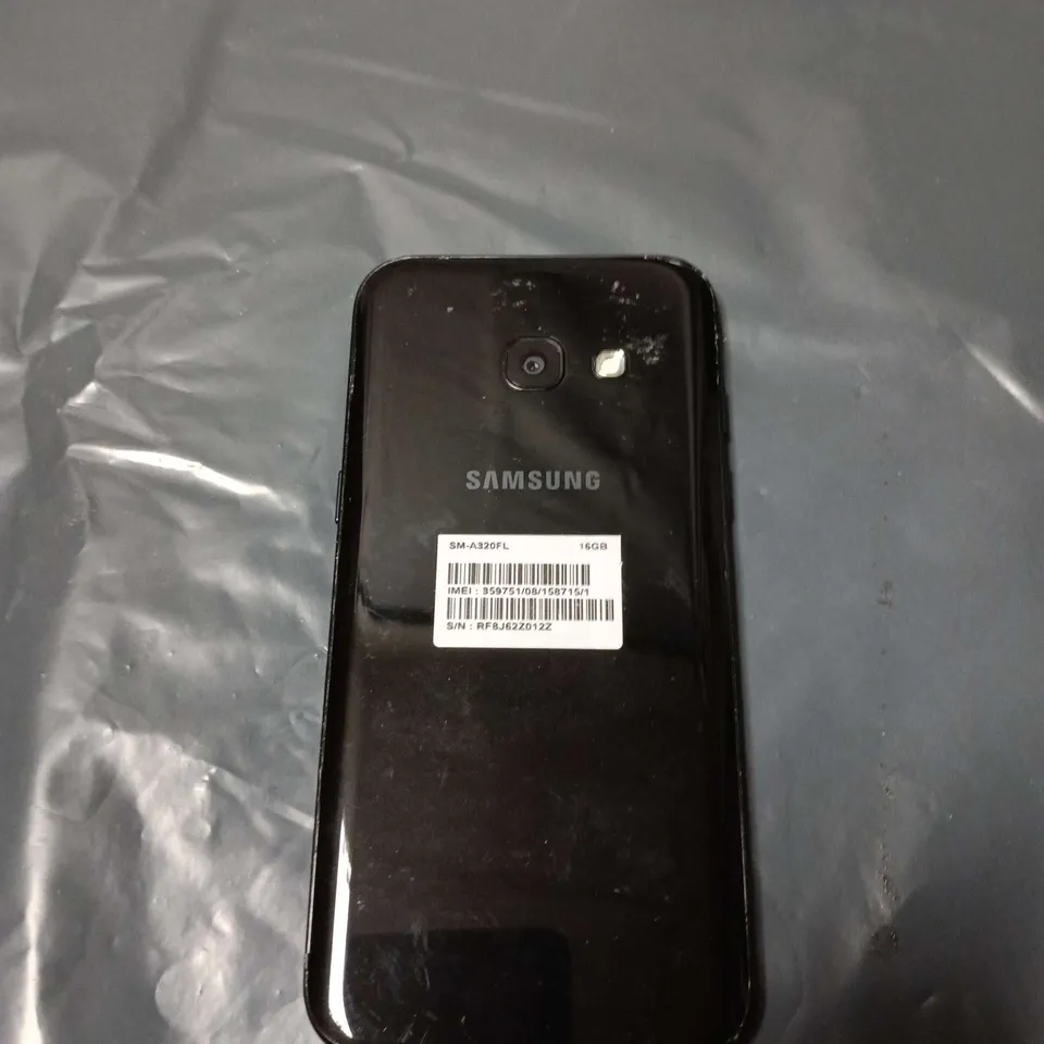 SAMSUNG GALAXY A3 (2017) SM-A320F 16GB BLACK SMARTPHONE