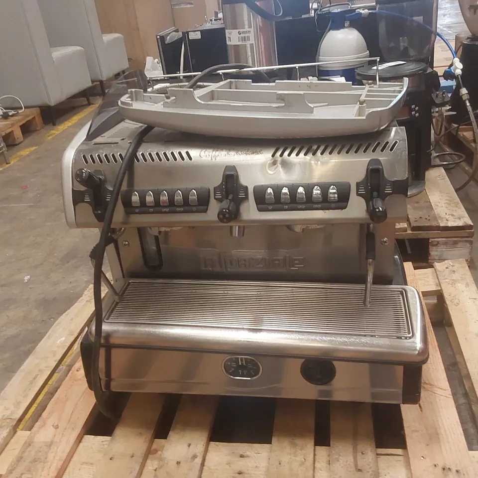 LA SPAZIALE CAFFÉ D'AUTORE COMMERCIAL 2 GROUP COFFEE MACHINE