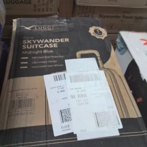 BOXED LUGG 40CM SKYWANDER SUITCASE MIDNIGHT BLUE 