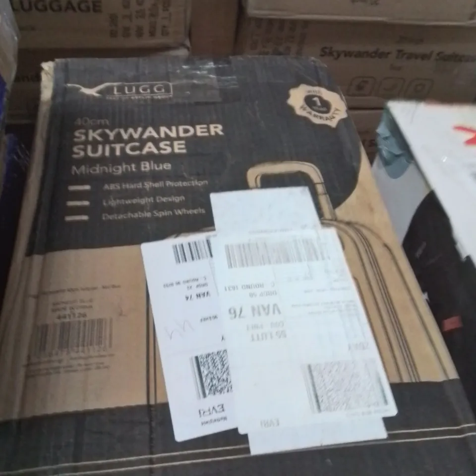 BOXED LUGG 40CM SKYWANDER SUITCASE MIDNIGHT BLUE 