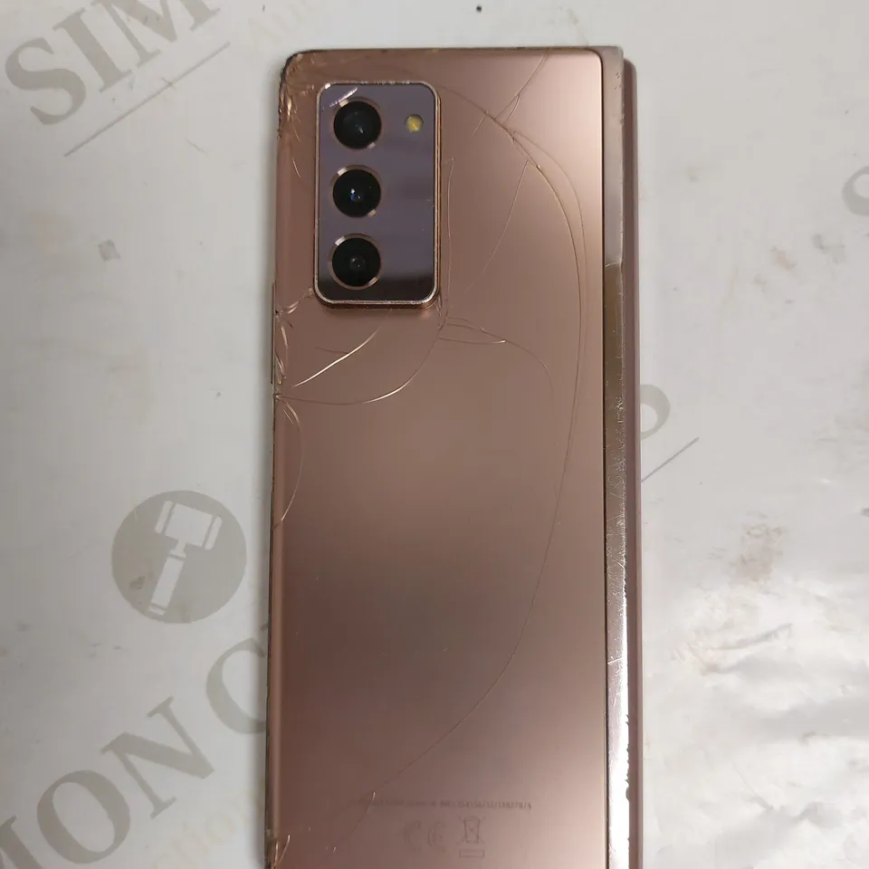 SAMSUNG GALAXY Z FOLD 2