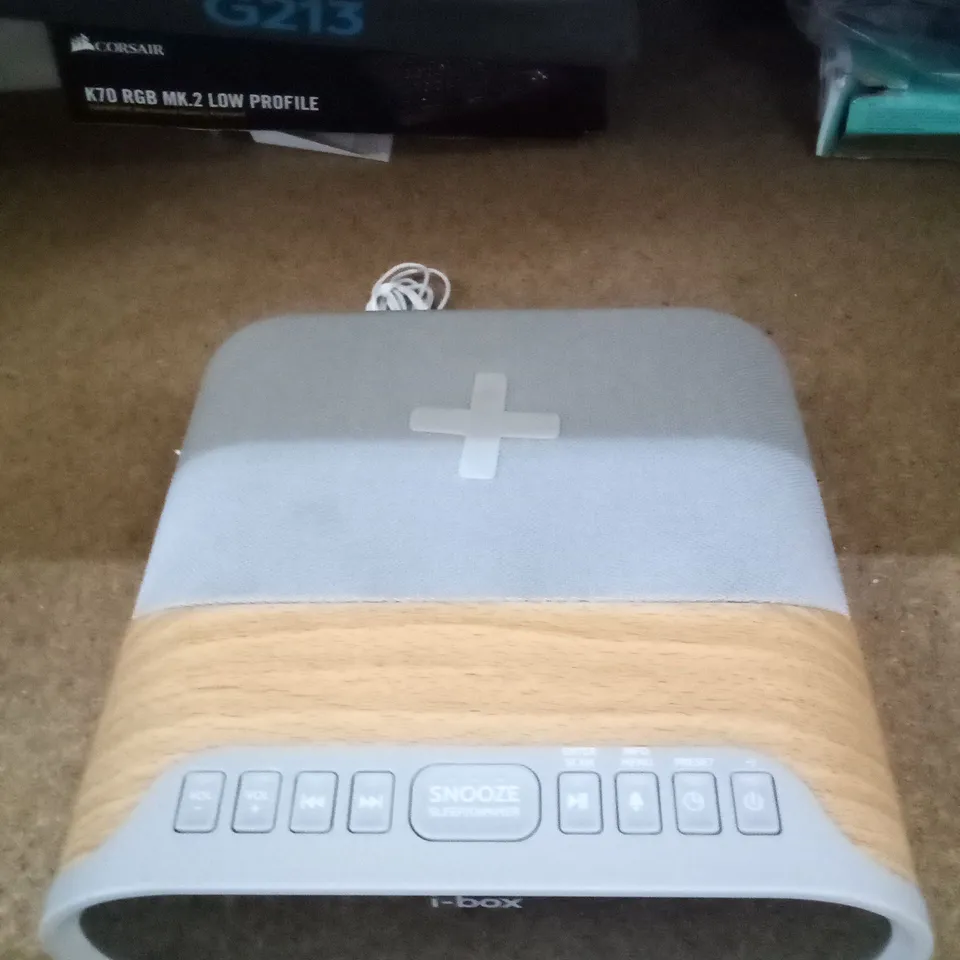 BOXED IBOX DAYBREAK ALARM RADIO 