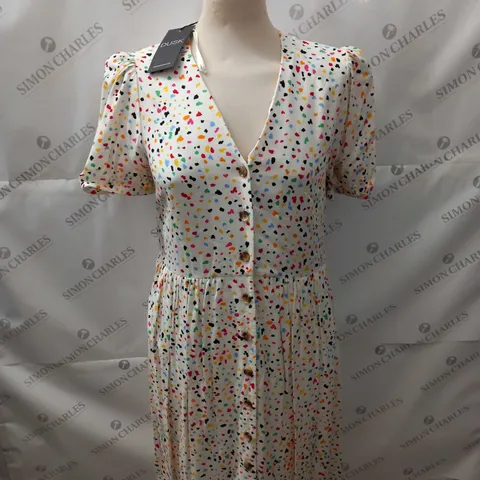 DUSK SCATTERED BUTTON DRESS SIZE 6