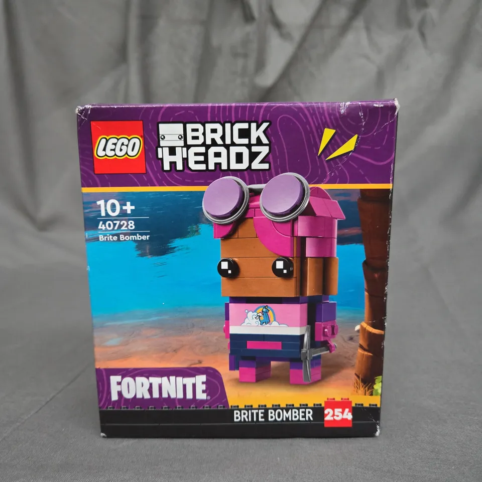 LEGO BRICK HEADZ - FORTNITE BRITE BOMBER - 40728