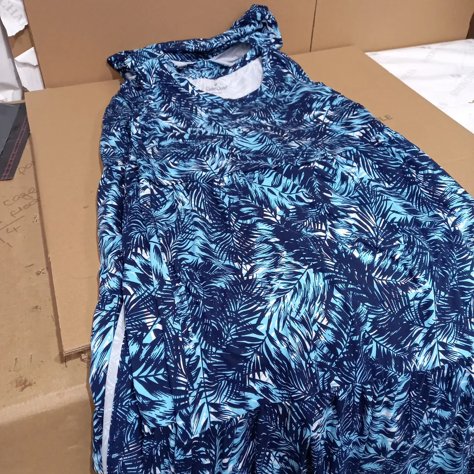LOT OF APPROX. 4 X CUDDL DUDS FLEXWEAR MAXI DRESS NAVY PALM TO INCLUDE SIZE S AND M