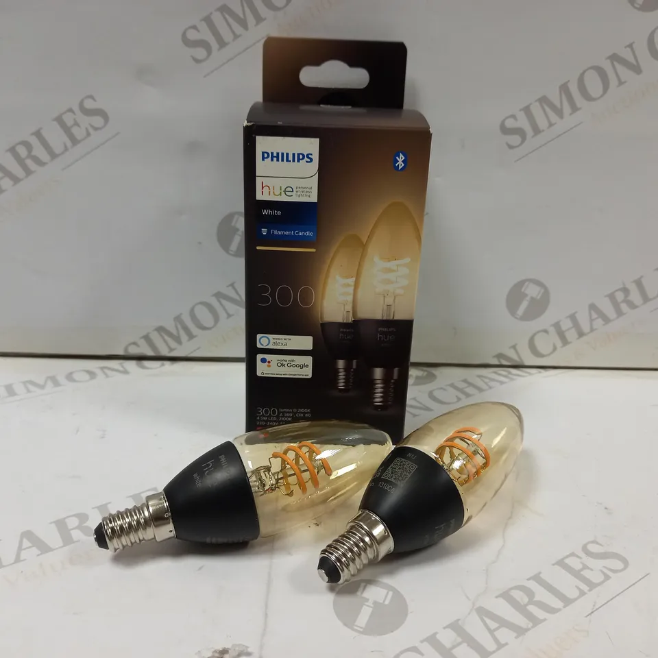 PHILIPS HUE FILAMENT CANDLE BULB - 300 LUMEN 