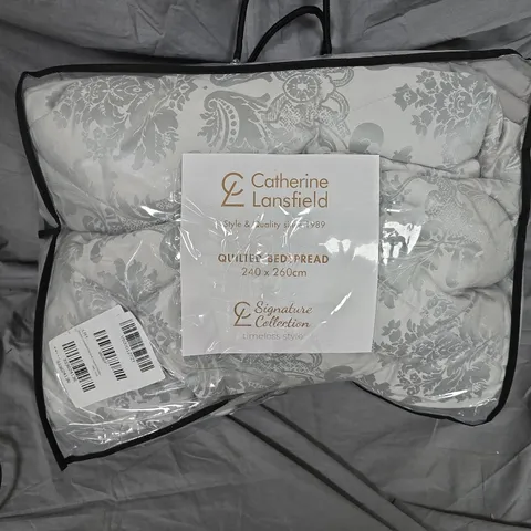 CATHERINE LANSFIELD QUILT BEDSPREAD β SIGNATURE COLLECTION, 240 X 260 CM