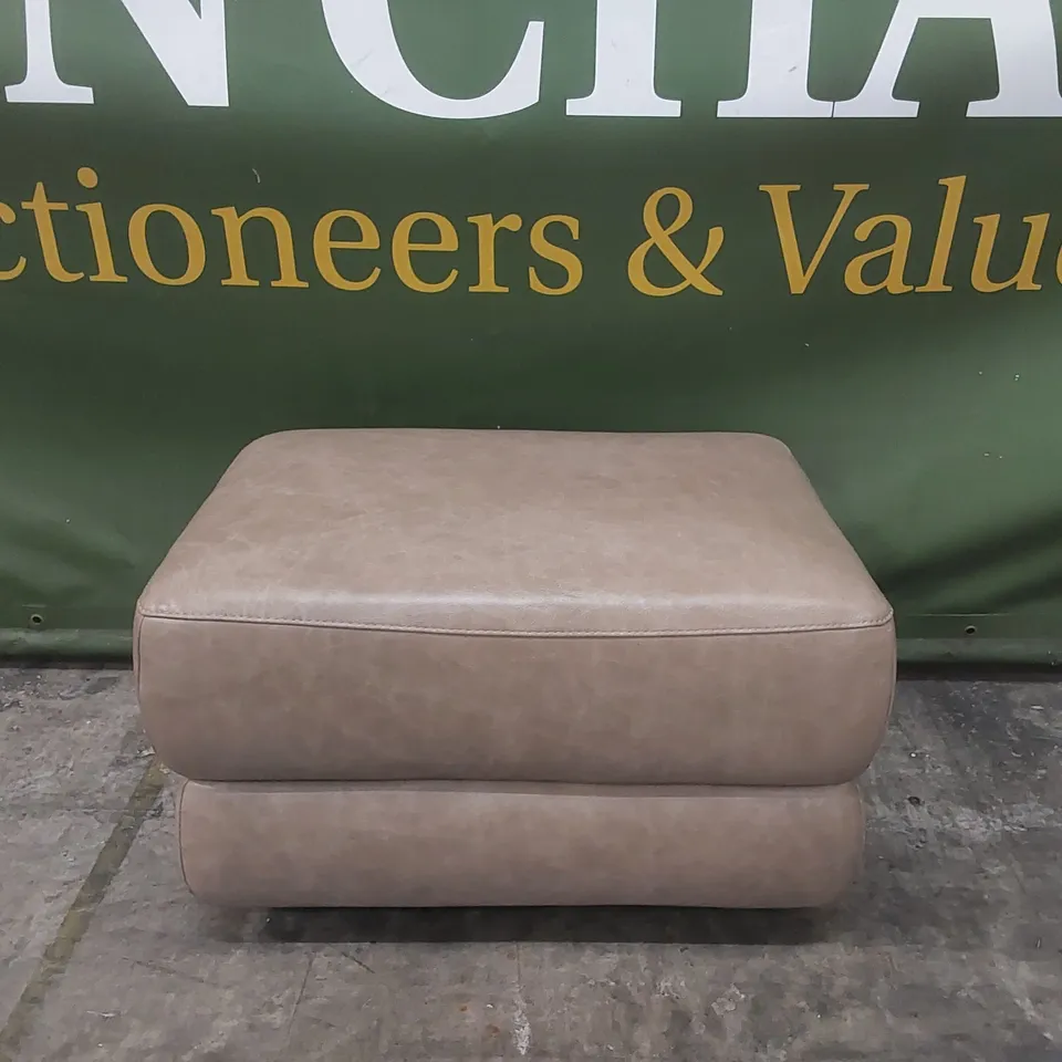 QUALITY DESIGNER ITALIAN MADE LEATHER PATRIZIO FOOTSTOOL IN LEATHER ROPE COLOUR