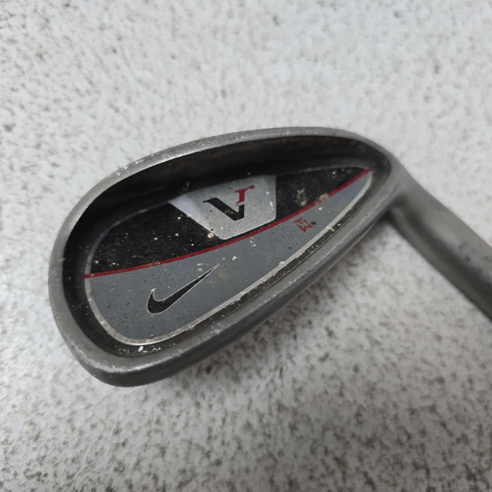 NIKE GOLF IRON HEAD & SHAFT (SHORT)