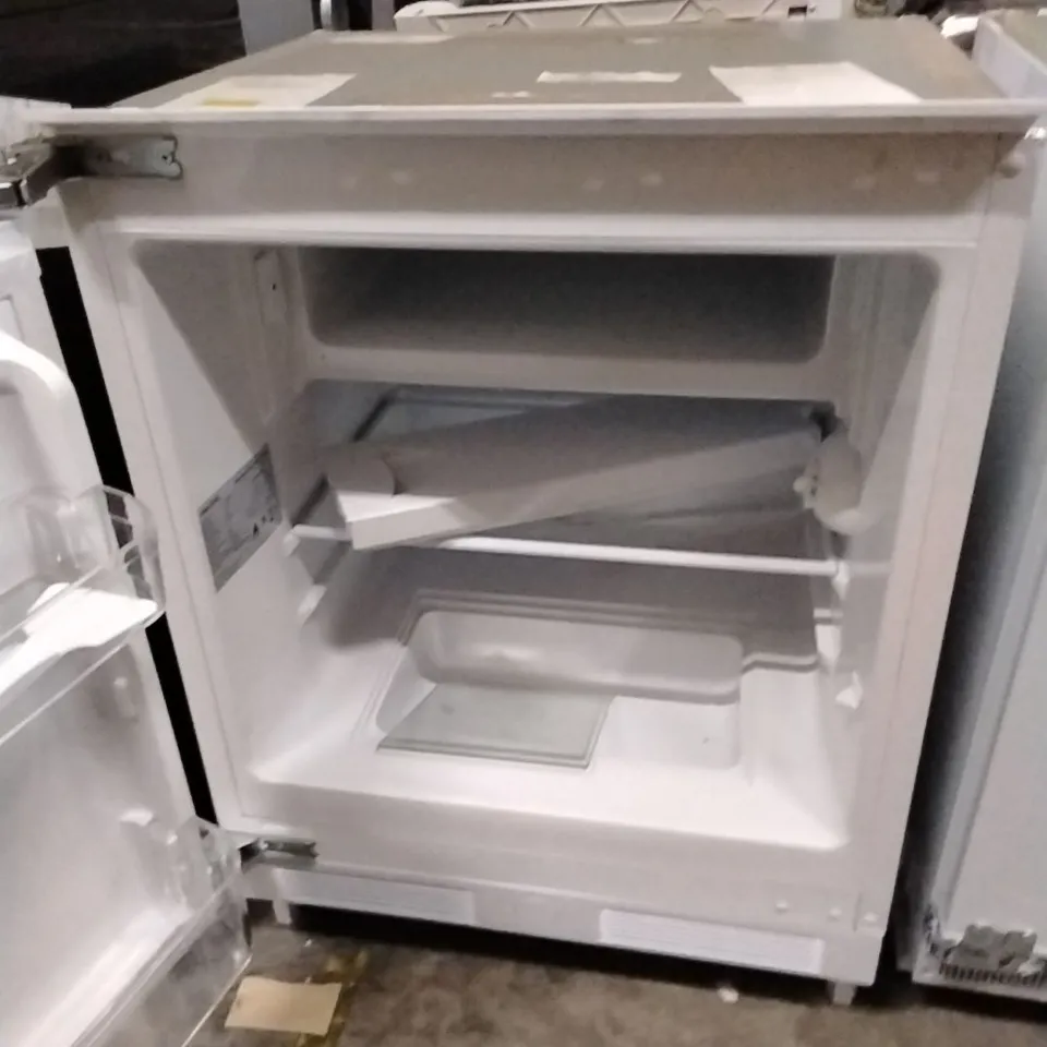 ELECTRIQ 96L INTEGRATED UNDER COUNTER FRIDGE WITH ICE BOX