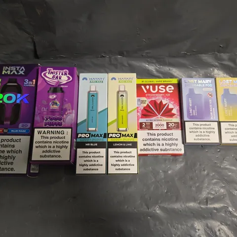 APPROXIMATELY 15 ASSORTED E-CIGARETTE & VAPING ITEMS IN VARIOUS BRANDS