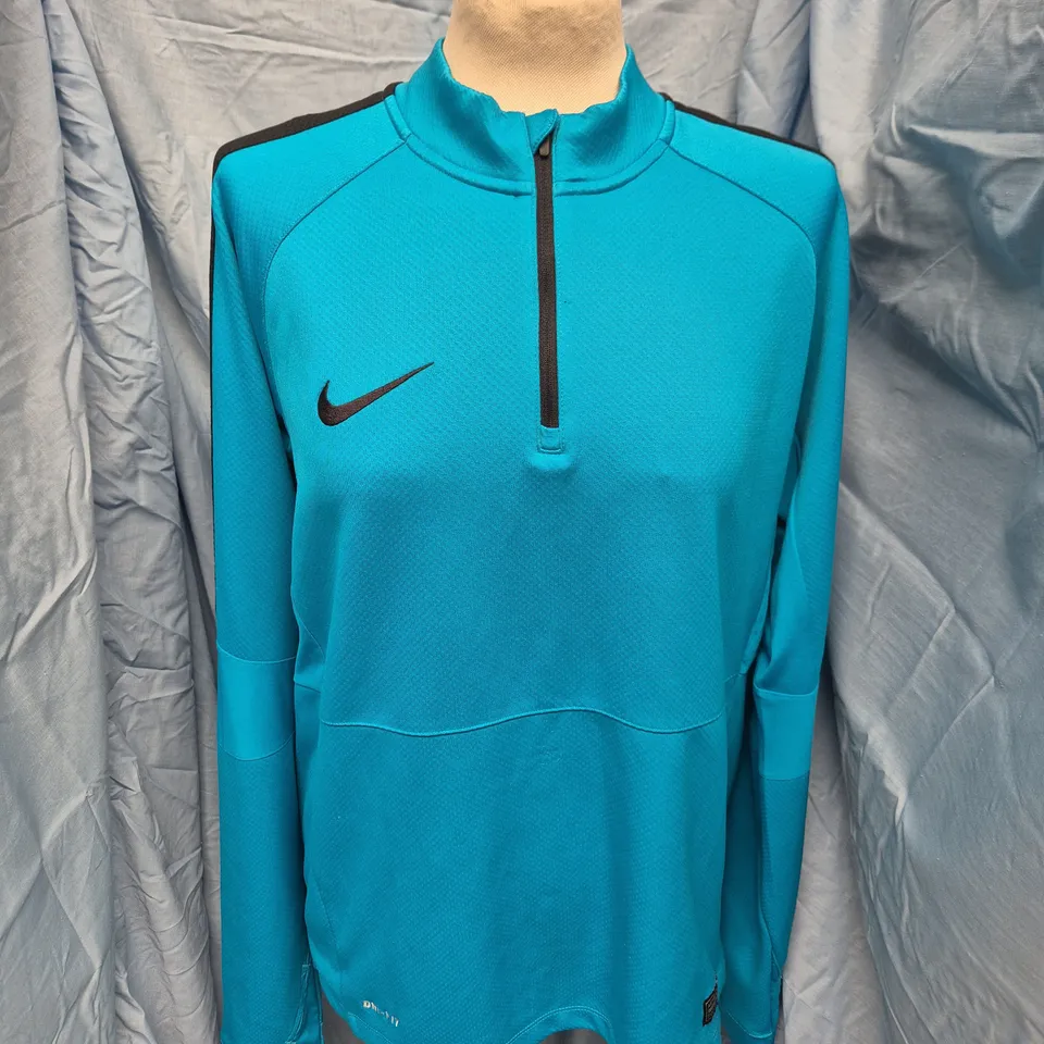 NIKE DRI-FIT BLUE ZIP-PULLOVER TOP – SIZE M