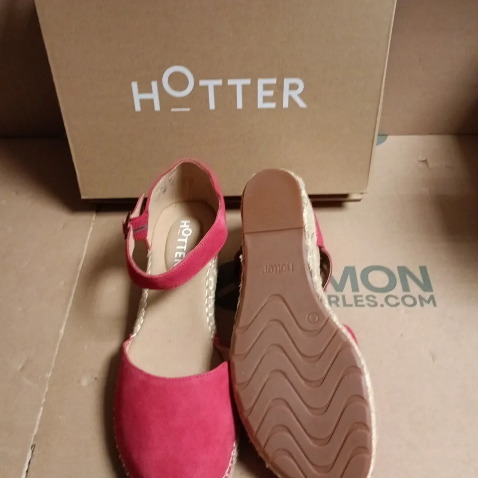 HOTTER WOMEN'S PINK ESPADRILLE SANDALS – BOXED - UK SIZE 8 