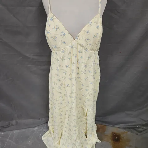 HOLLISTER OPEN BACK MIDI DRESS IN YELLOW FLORAL SIZE XXL