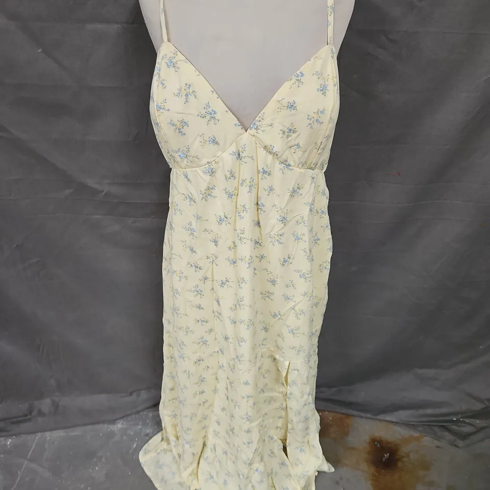 HOLLISTER OPEN BACK MIDI DRESS IN YELLOW FLORAL SIZE XXL