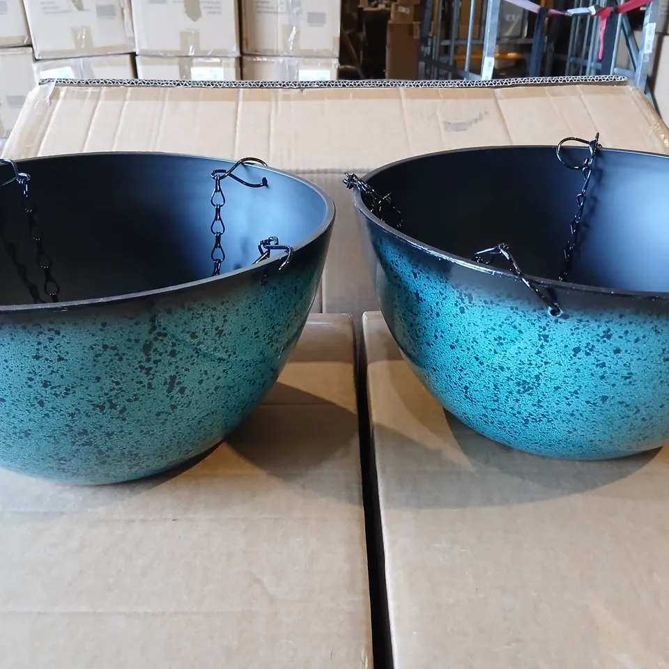 GRUMPY GARDENER PAIR OF FAUX CERAMIC HANGING BASKETS