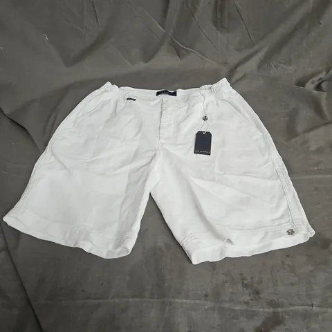 MR MARVIS THE PIQUES SHORTS IN WIMBLEONS SIZE 32/M