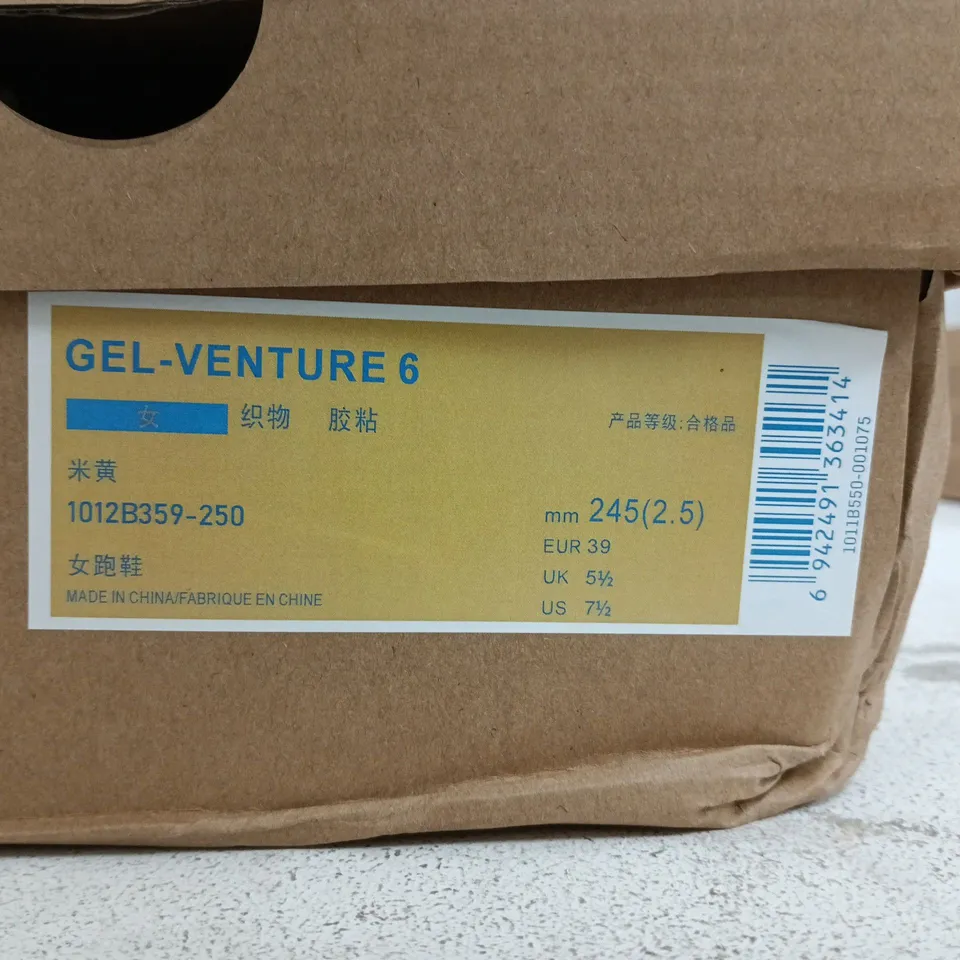 OASICS GEL-VENTURE 6 SIZE 5.5