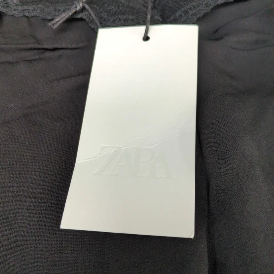 ZARA WOMEN’S BLACK LACE-TRIM NIGHTDRESS, SIZE XL