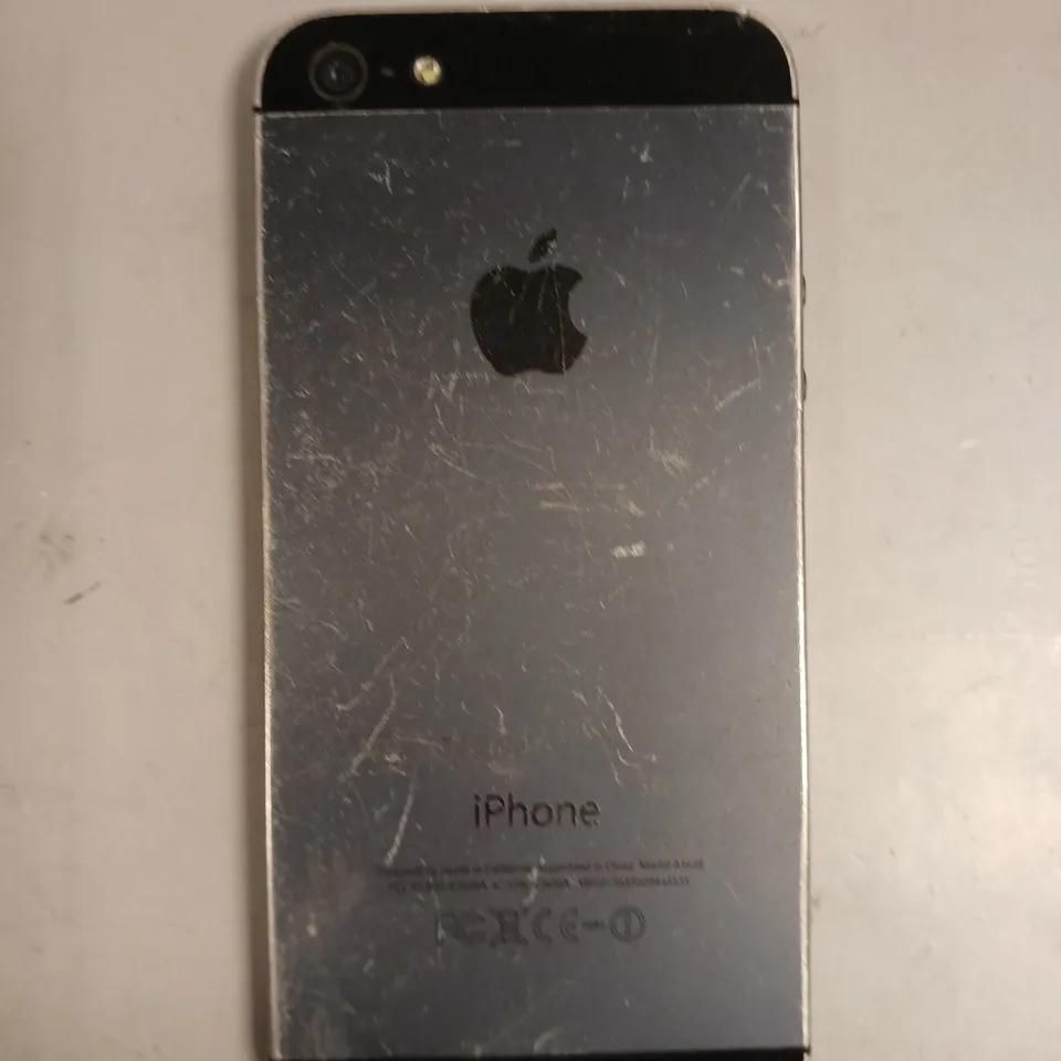 APPLE IPHONE 5 SMARTPHONE 