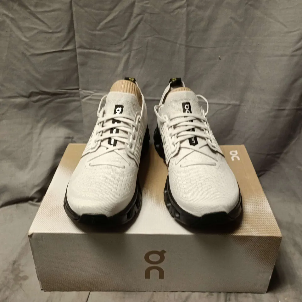 BOXED PAIR OF ON CLOUDSWIFT 4 TRAINERS IN WOLF/BLACK - UK 10.5