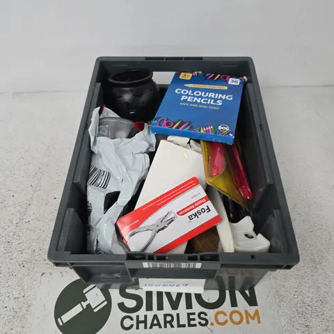 BOX CONTAINING APPROXIMATELY 15 ASSORTED ITEMS INCLUDING TABLET CASE, PUNCH PLIER, SOLAR PANEL ETC.