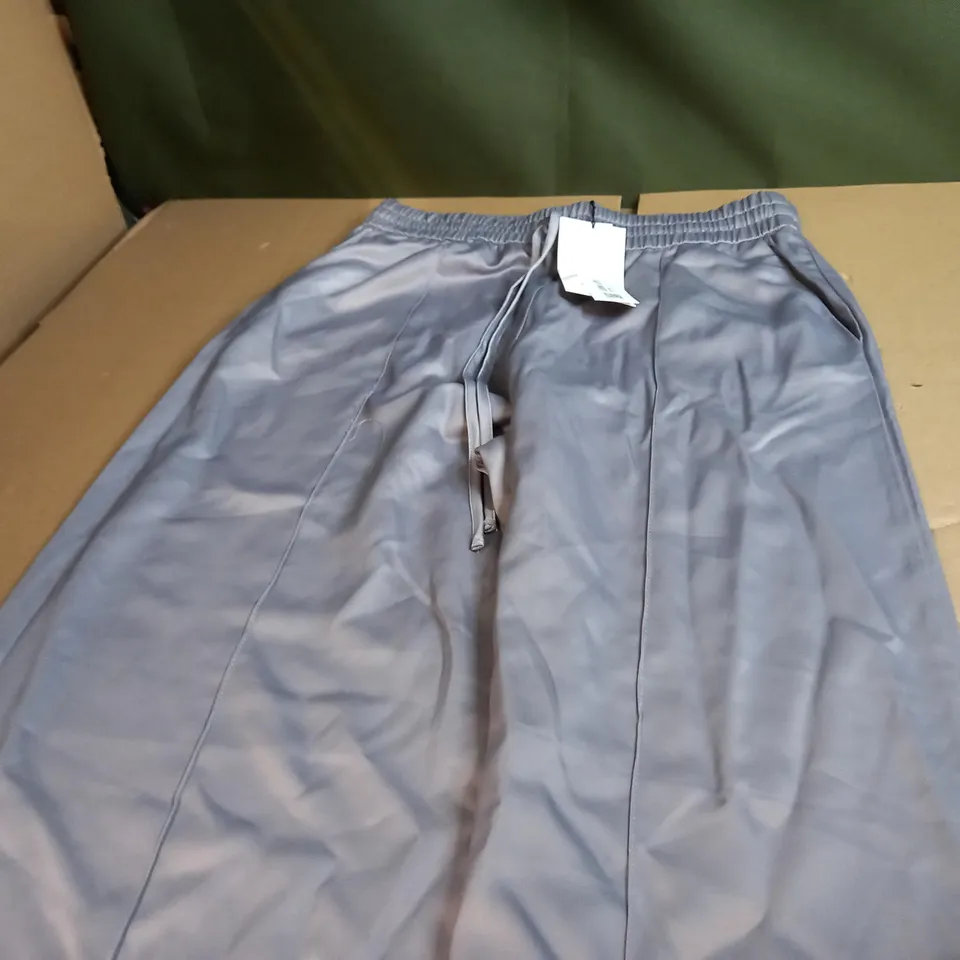 SATIN STYLE PJ TROUSERS - MEDIUM