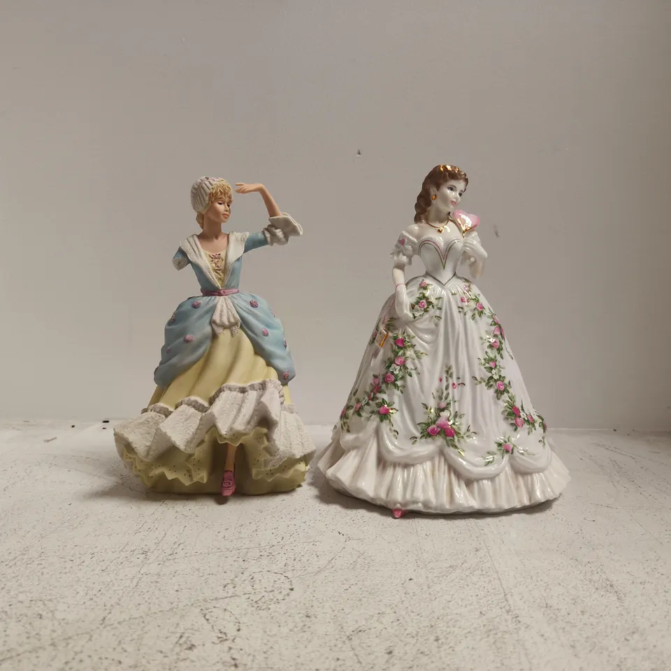 BOX OF APPROXIMATELY 8 ASSORTED COLLECTIBLE PORCELAIN & CHINA ORNAMENTS AND OBJECTS - COLLECTION ONLY