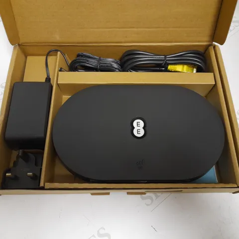 EE HYBRID CONNECT 104437 HUB