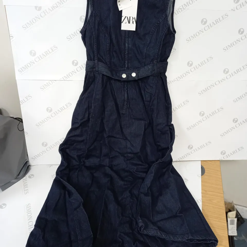 ZARA DENIM SLEEVELESS MAXI DRESS - M