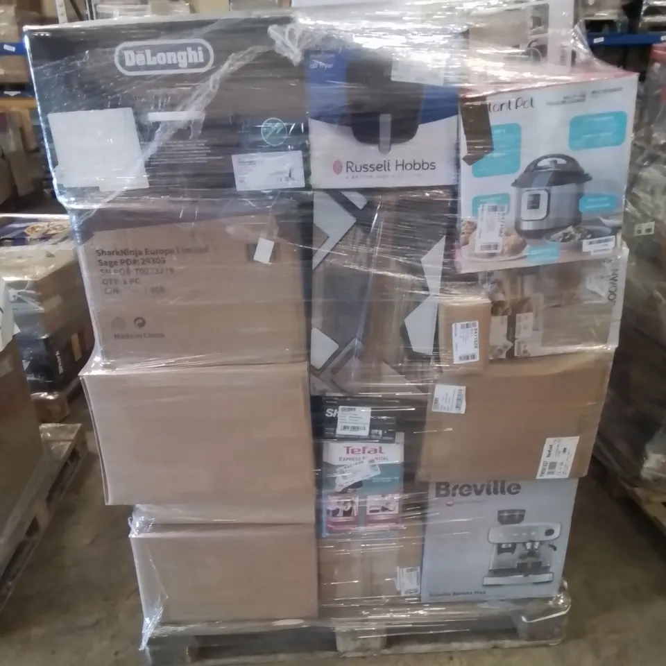 PALLET OF APPROXIMATELY 30 UNPROCESSED RAW RETURN HOUSEHOLD AND ELECTRICAL GOODS TO INCLUDE;