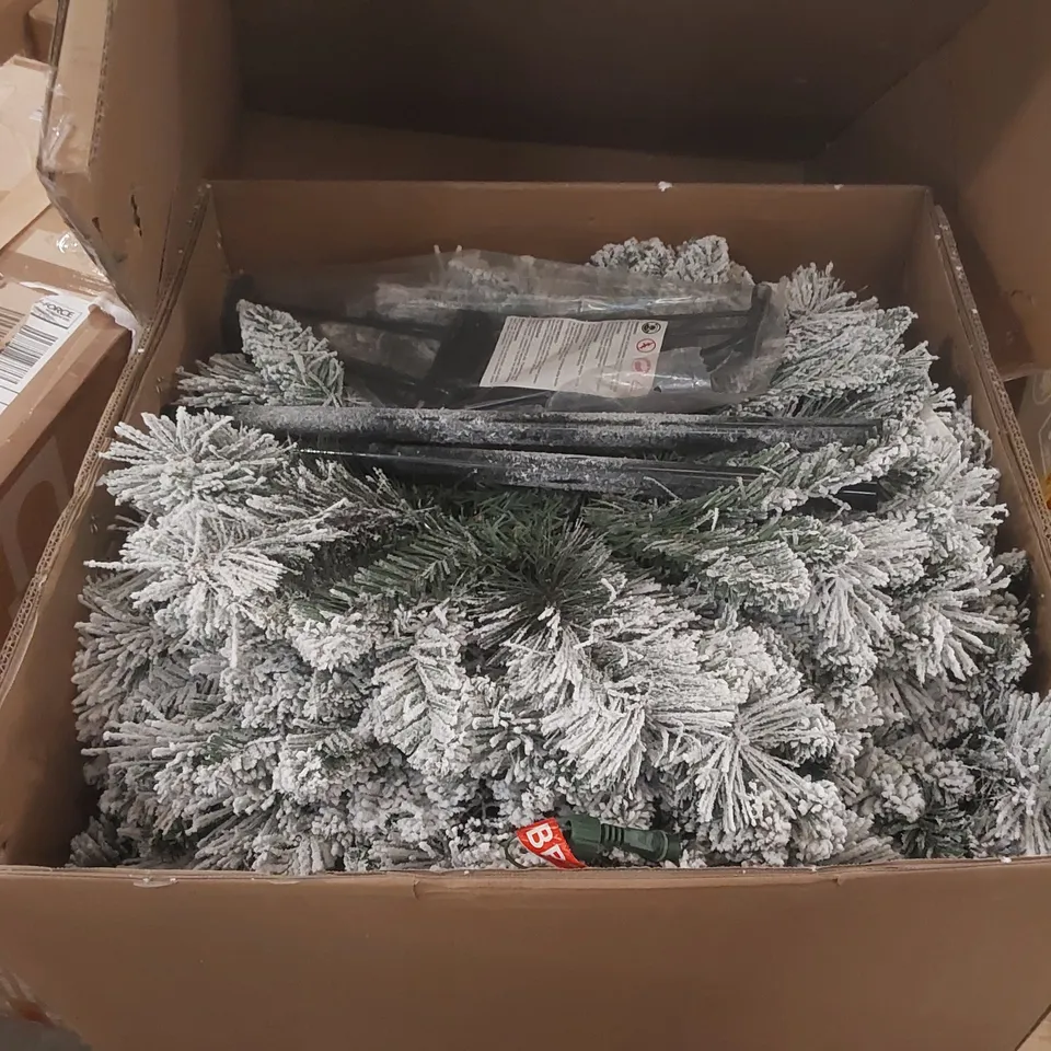 BOXED GYMAX 6FT/ PRE-LIT ARTIFICIAL CHRISTMAS TREE, POP UP SNOW FLOCKED XMAS TREE WITH 170/200 WARM WHITE LED LIGHTS, 517/680 BRANCH  TIPS & PINE NEEDLES, HOME PARTY DECORATION TREE