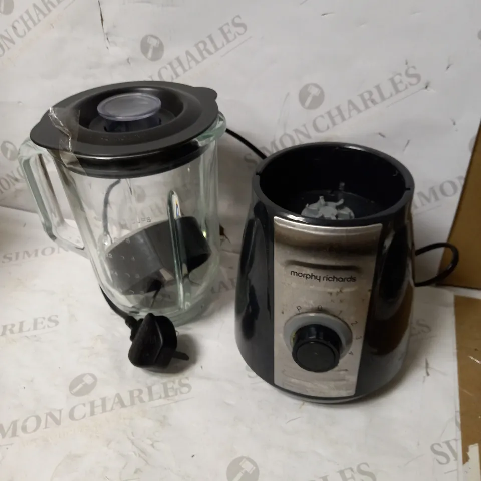 MORPHY RICHARDS TOTAL CONTROL GLASS TABLE BLENDER