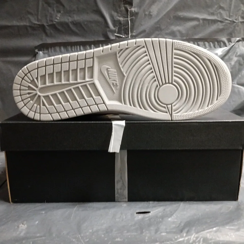 BOXED PAIR OF NIKE AIR JORDAN 1 MID SHOES IN GREY/WHITE/BLACK SIZE UK 11
