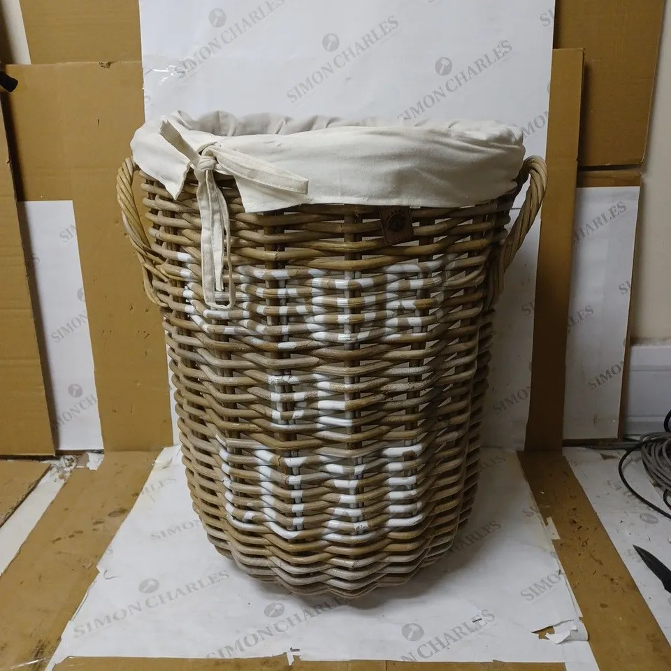 MAINE FURNITURE CO. KEY LARGO RATTAN 'LAUNDRY DE LUXE' LINED BASKET