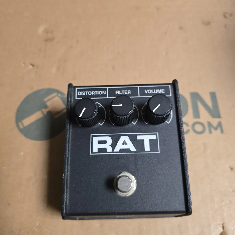 RAT DISTORTION GUITAR PEDAL