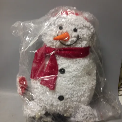 BOXED LIT SNOWY SNOWMAN FAMILY