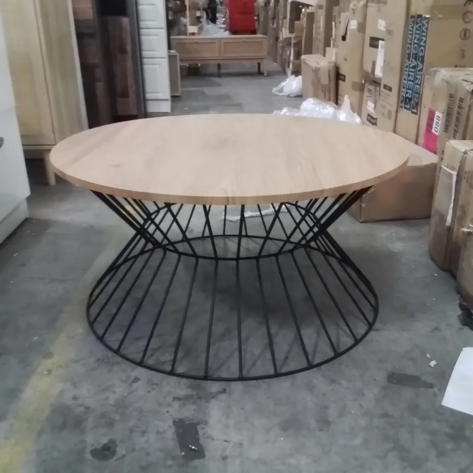 OAK FINISH COFFEE TABLE 