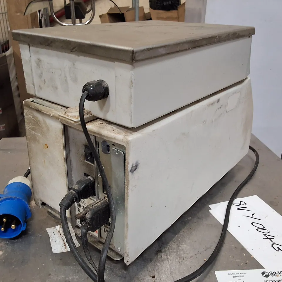 HERBERT BC-702 CHECK-WEIGHING SCALE & LABELER